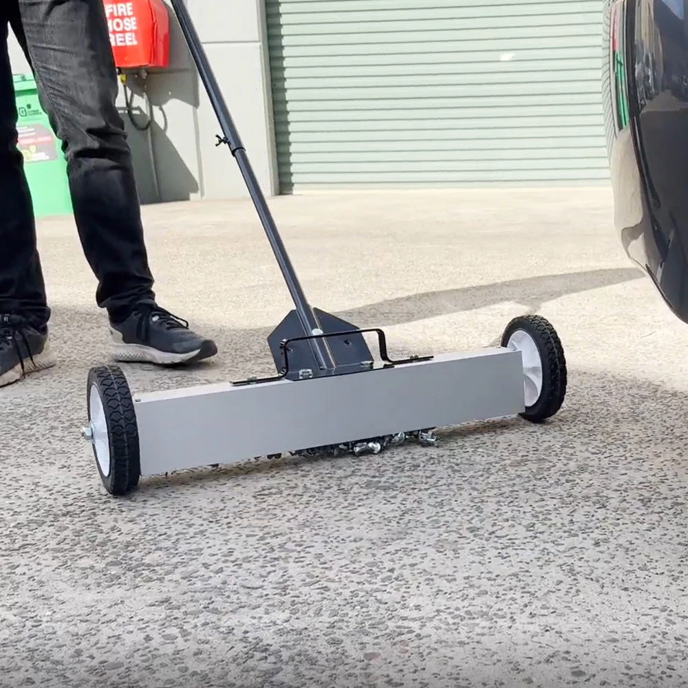 24-Inch Heavy Duty Magnetic Sweeper with Quick-Release Handle 2 24-Inch Heavy Duty Magnetic Sweeper with Quick-Release Handle - Image 2